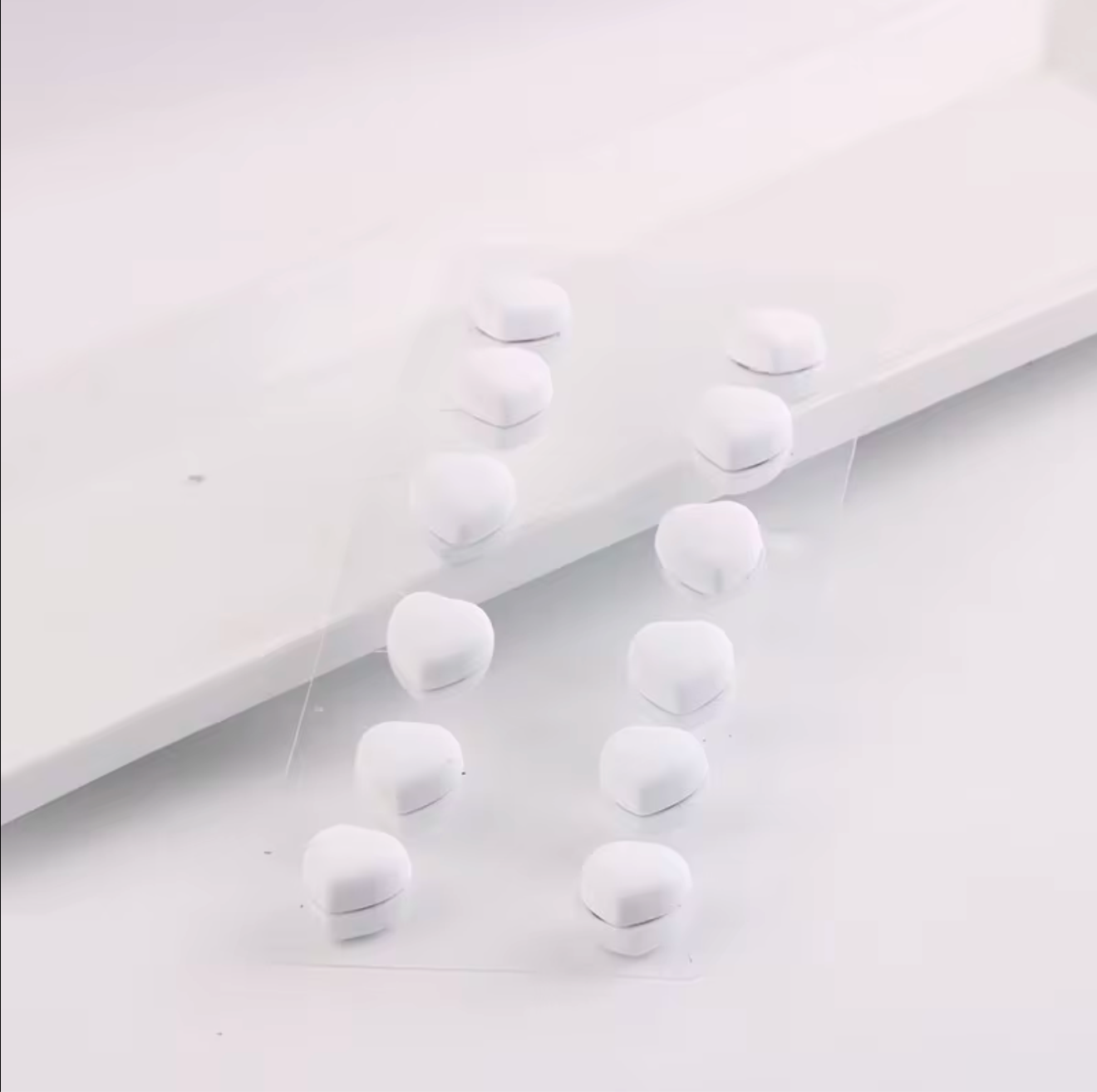 Magnetic Brooch-12